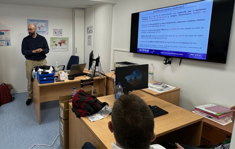 rzero-sesion-clinica-impartida-en-el-hospital-universitario-de-jaen